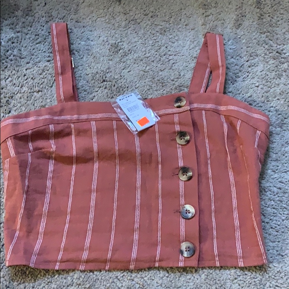 Crop top